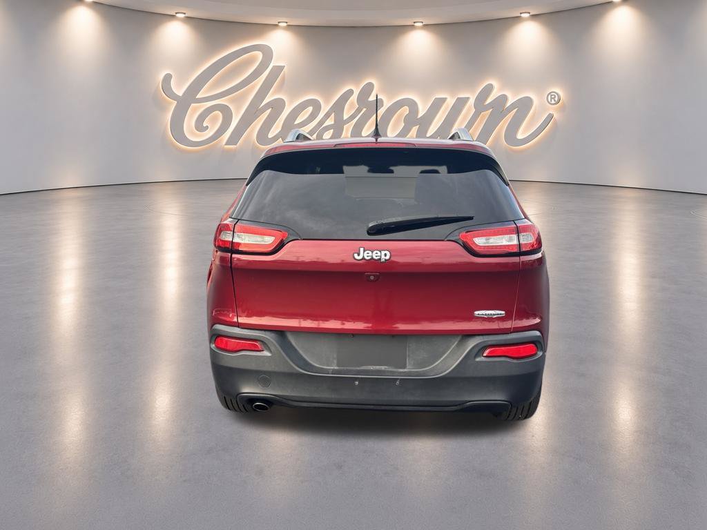 Used 2015 Jeep Cherokee Latitude w/ Comfort/Convenience Group AWD/4WD image 4