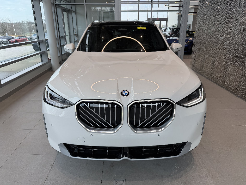 New 2026 BMW X3 xDrive30i w/ Convenience Package AWD/4WD image 2