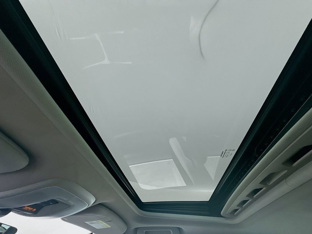 Used 2016 Volvo XC70 T5 Premier image 21