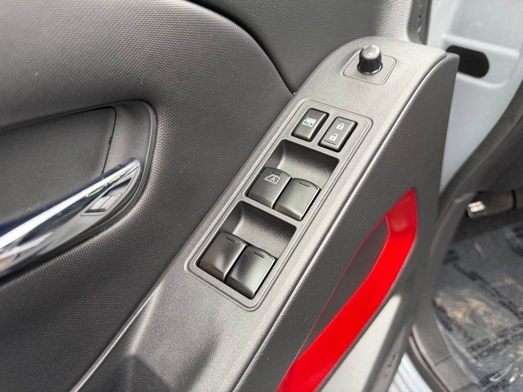 Used 2023 Nissan Frontier Pro-X w/ Pro Convenience Package image 17