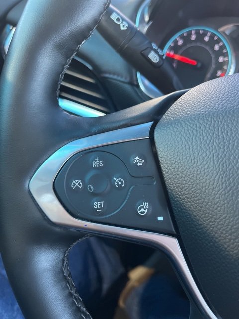 Used 2023 Chevrolet Traverse RS image 19