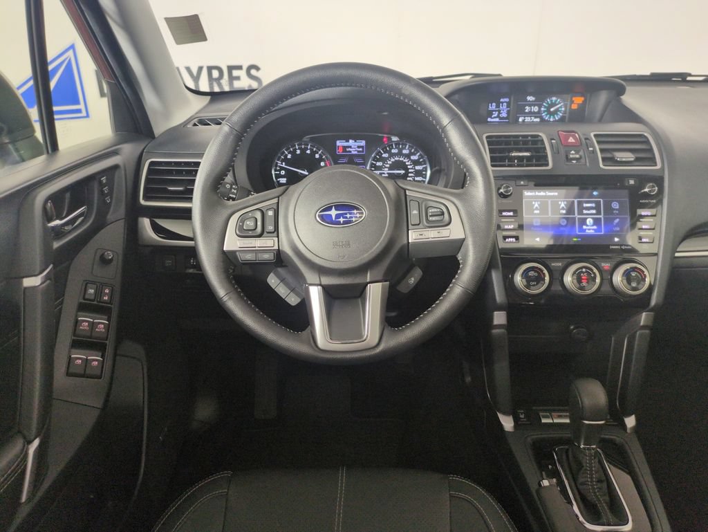 Used 2018 Subaru Forester 2.5i Touring AWD/4WD image 13