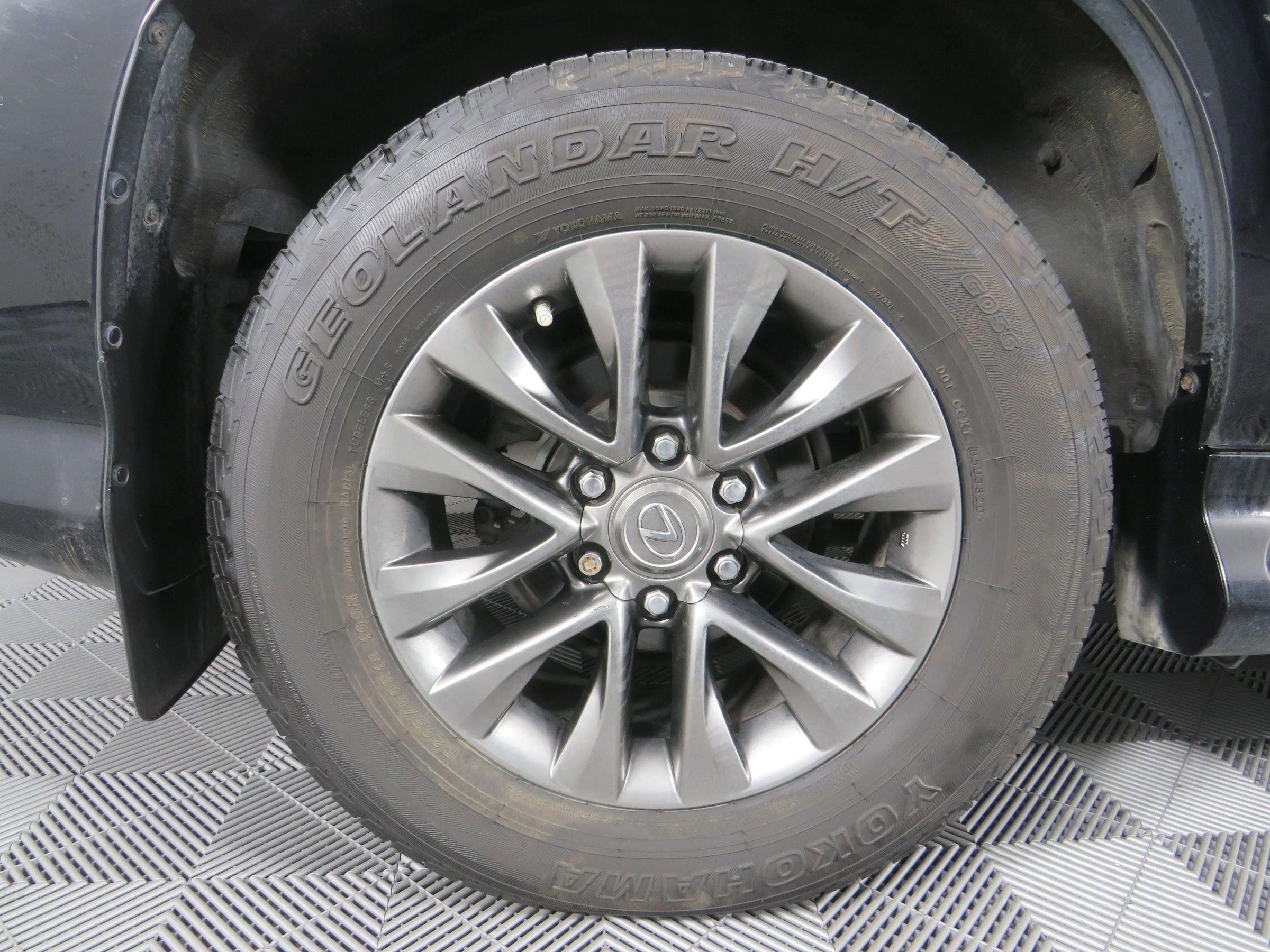 Used 2019 Lexus GX 460 Luxury image 55