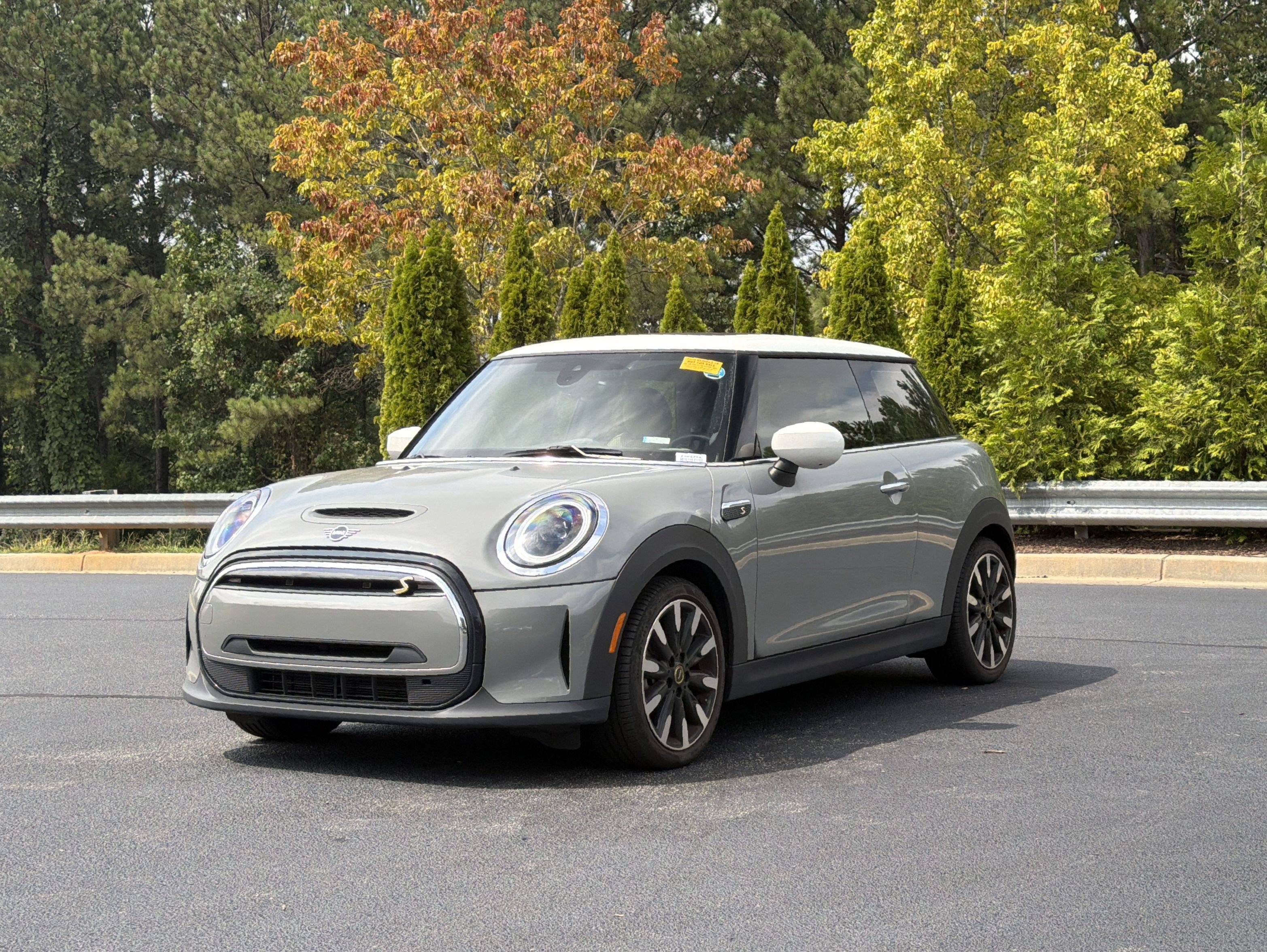 Used 2023 MINI Cooper SE FWD image 12