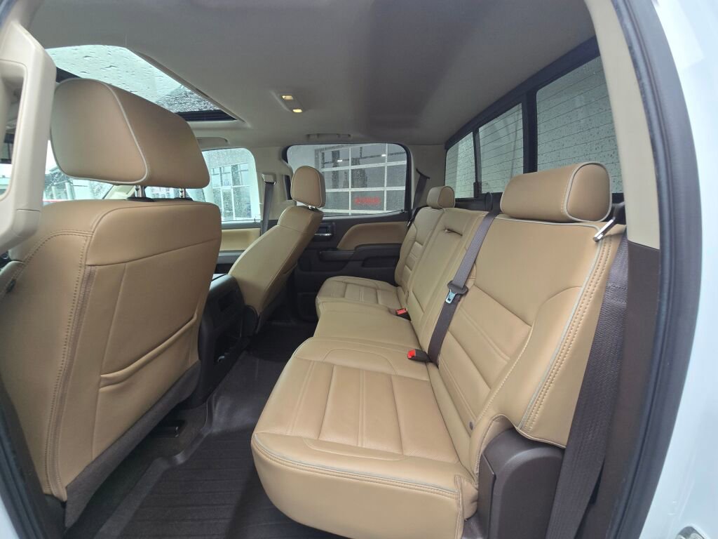 Used 2017 GMC Sierra 3500 Denali w/ Duramax Plus Package image 13