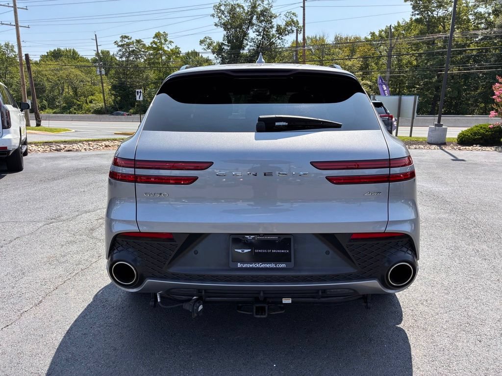 Used 2023 Genesis GV70 2.5T w/ Sport Prestige Package AWD/4WD image 6