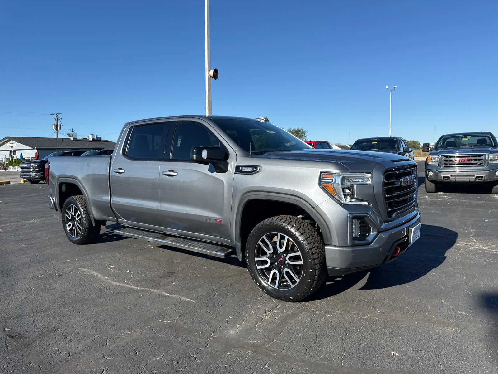 Certified 2021 GMC Sierra 1500 AT4 w/ AT4 Value Package AWD/4WD image 7