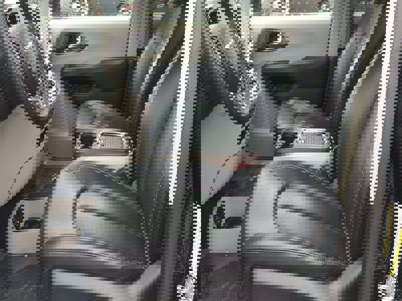 Used 2023 Chrysler Pacifica Touring-L image 16