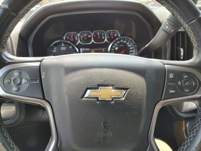 Used 2015 Chevrolet Silverado 1500 LTZ AWD/4WD image 13