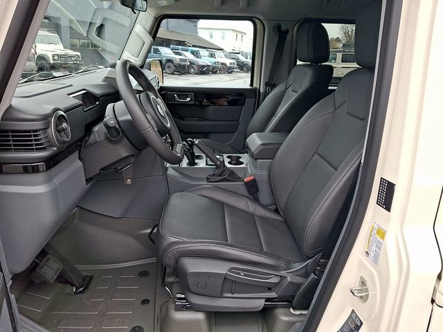 Used 2025 INEOS Grenadier Fieldmaster Edition image 14