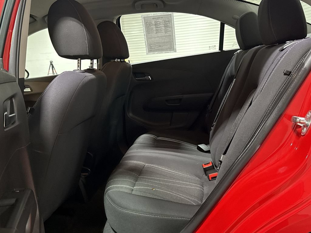Used 2015 Chevrolet Sonic LT FWD image 21