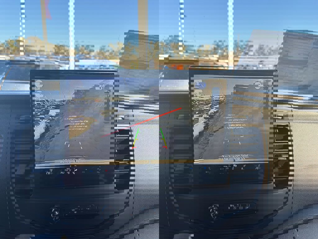 New 2026 Ford Transit 250 148 Medium Roof w/ Load Area Protection Package image 18