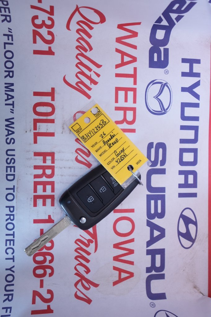Used 2026 Hyundai Venue SE FWD image 35