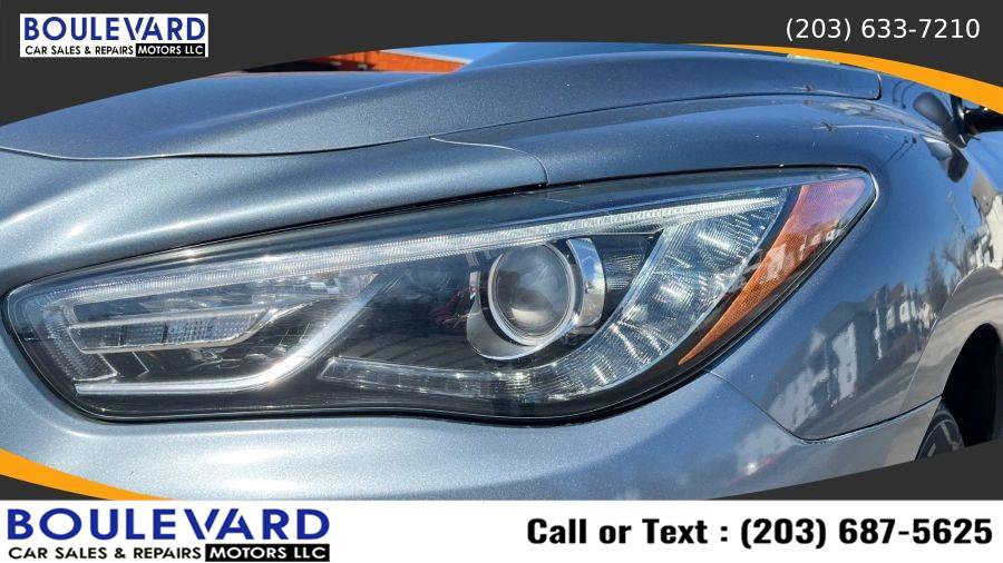 Used 2016 INFINITI QX60 3.5 Sport Utility 4D w/ Premium Plus Package image 9