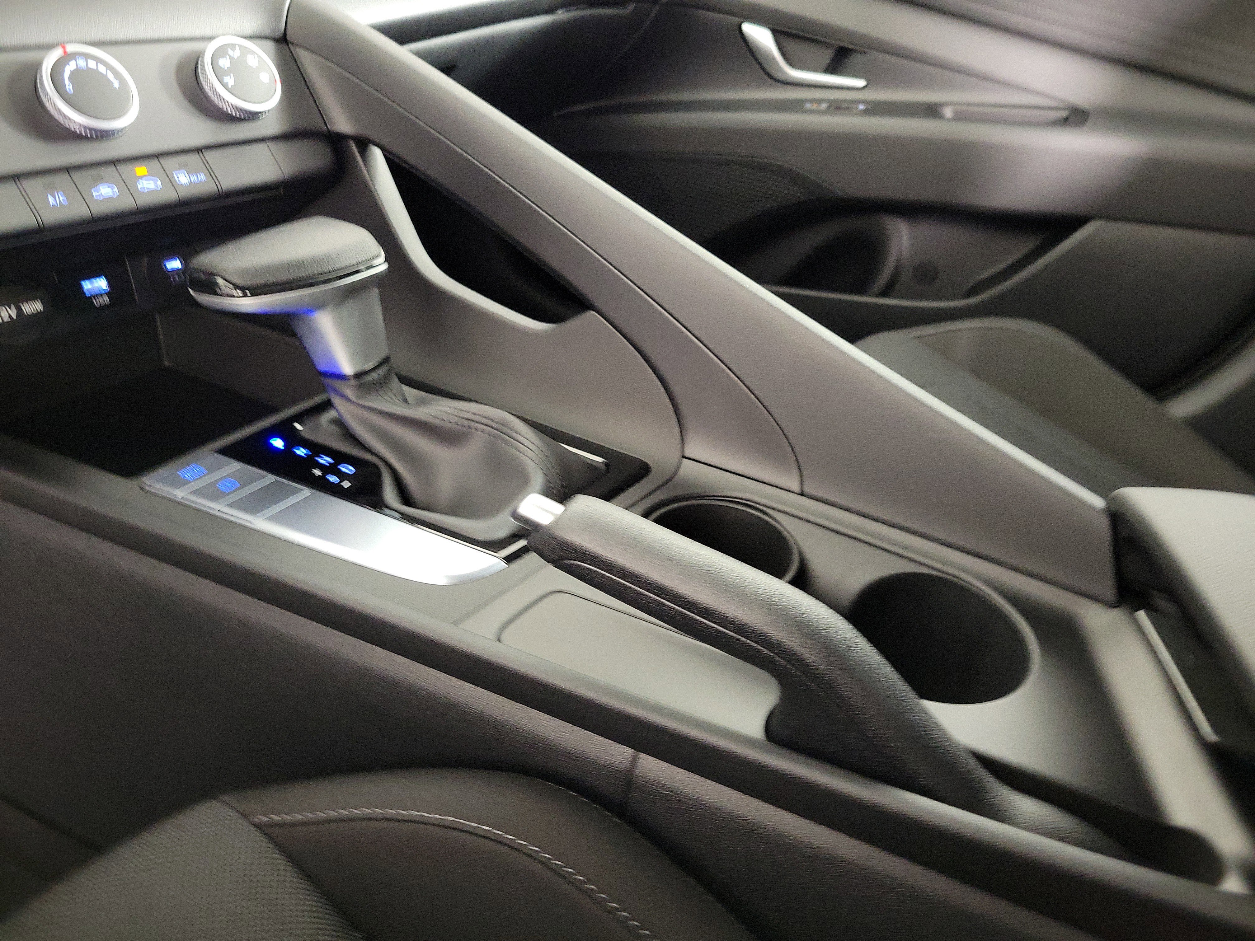 New 2026 Hyundai Elantra SE image 19