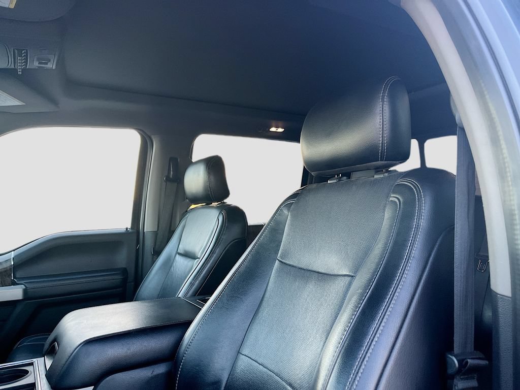 Used 2017 Ford F350 Lariat w/ Chrome Package AWD/4WD image 21