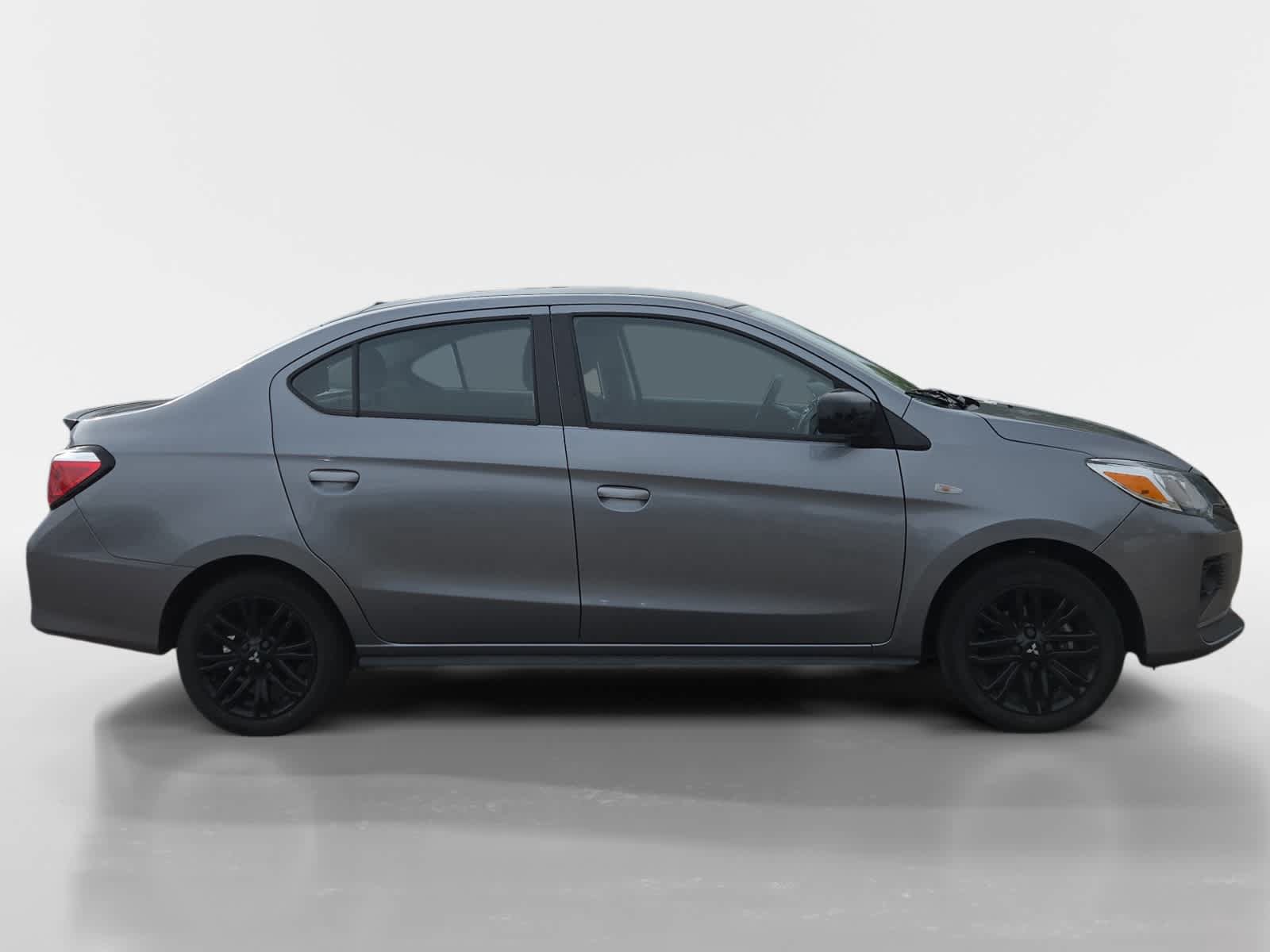 Used 2023 Mitsubishi Mirage G4 Black Edition FWD image 6