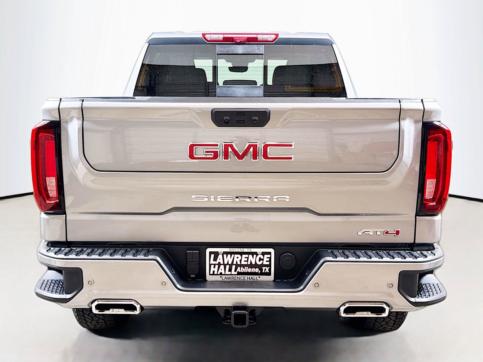 New 2026 GMC Sierra 1500 AT4 w/ AT4 Premium Package AWD/4WD image 4