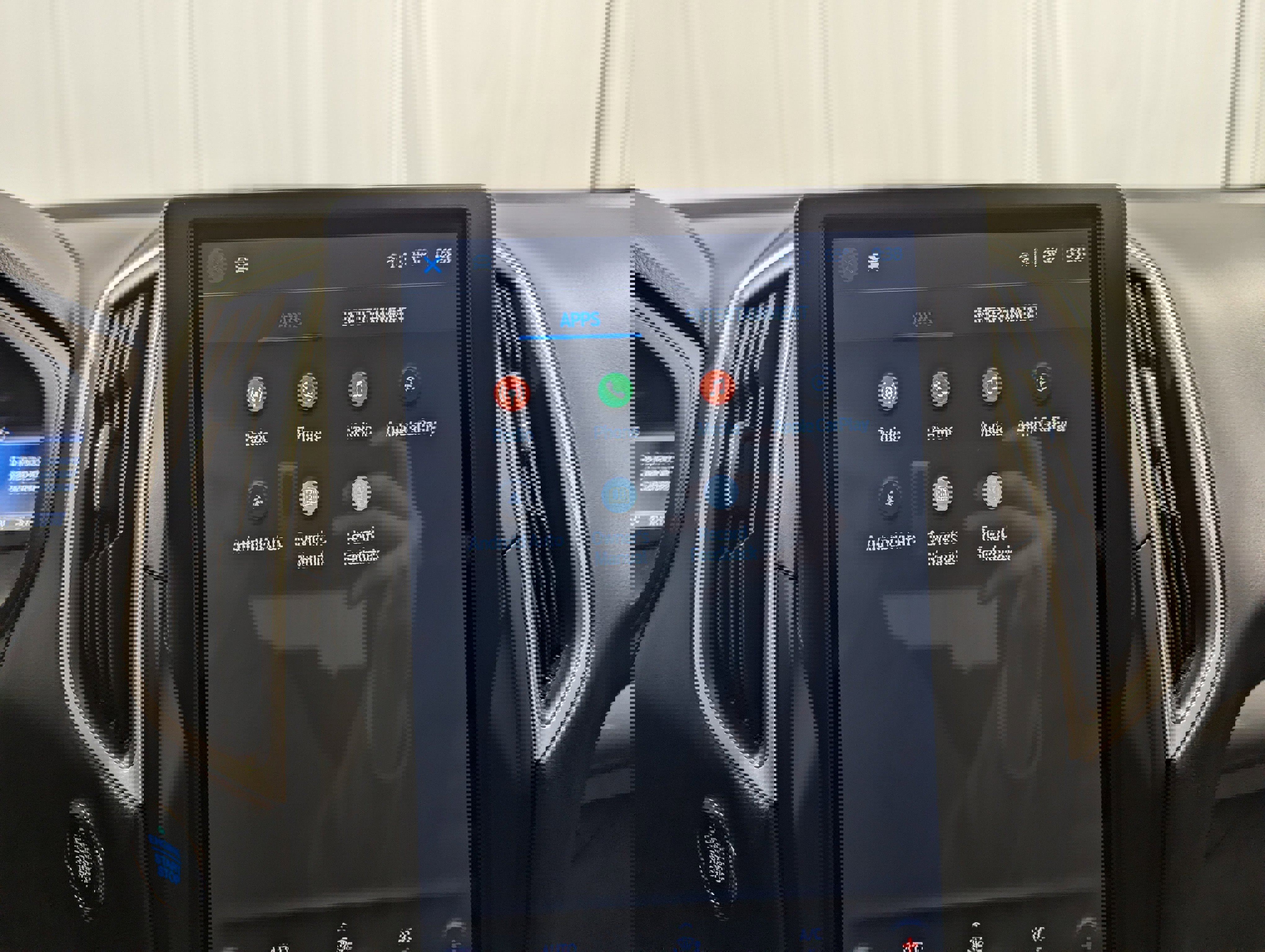 Used 2024 Ford Edge SEL w/ Convenience Package image 18