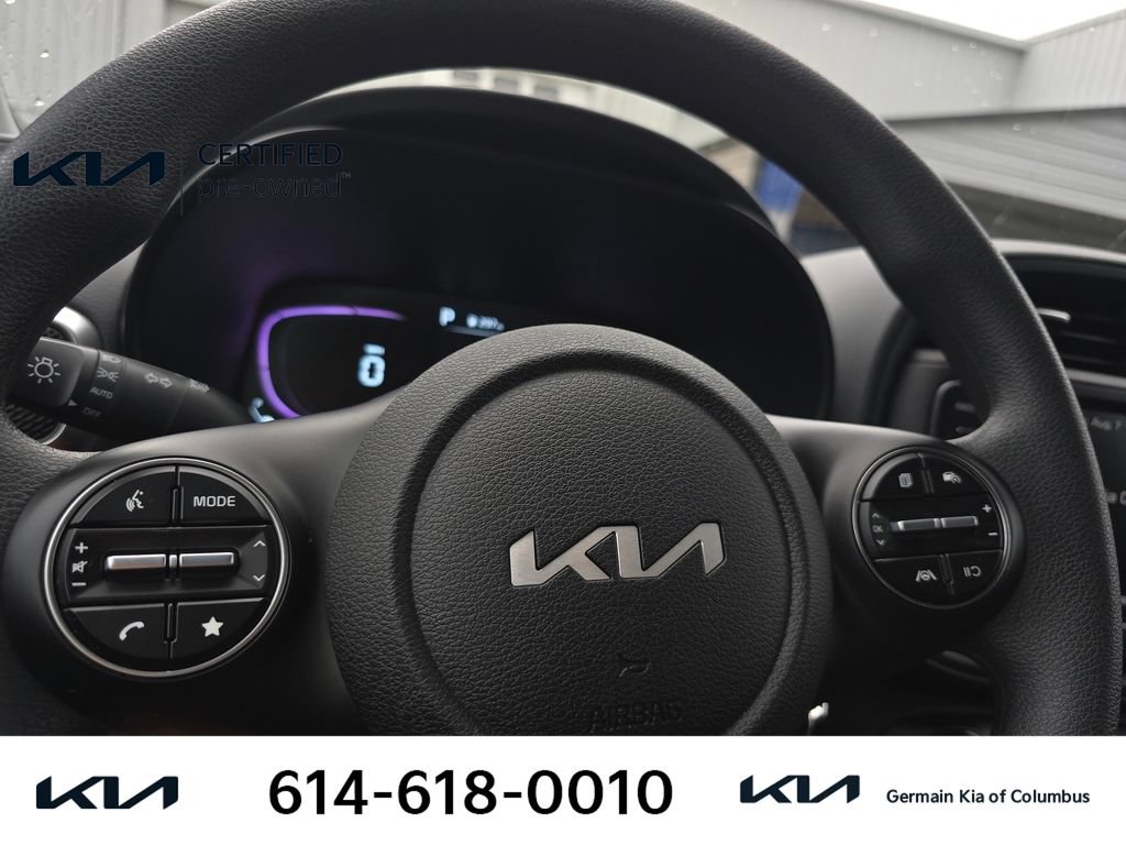 Certified 2025 Kia Soul LX w/ LX Technology Package FWD image 21