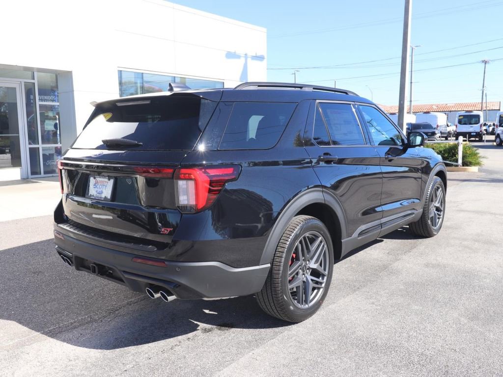 New 2026 Ford Explorer ST w/ Sun And Sound Package image 13