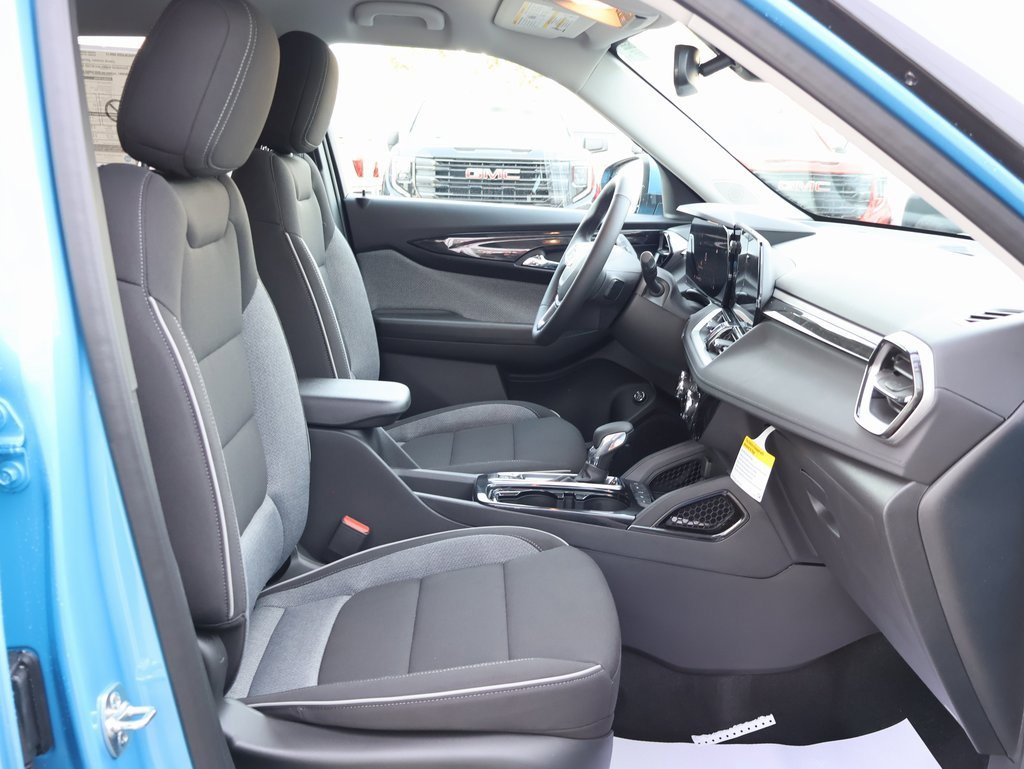 New 2026 Chevrolet TrailBlazer LT w/ Convenience Package image 32