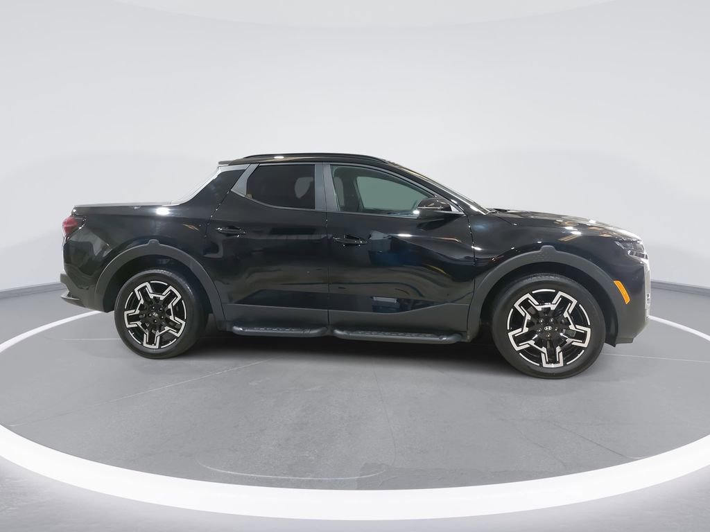 Certified 2025 Hyundai Santa Cruz Limited image 4