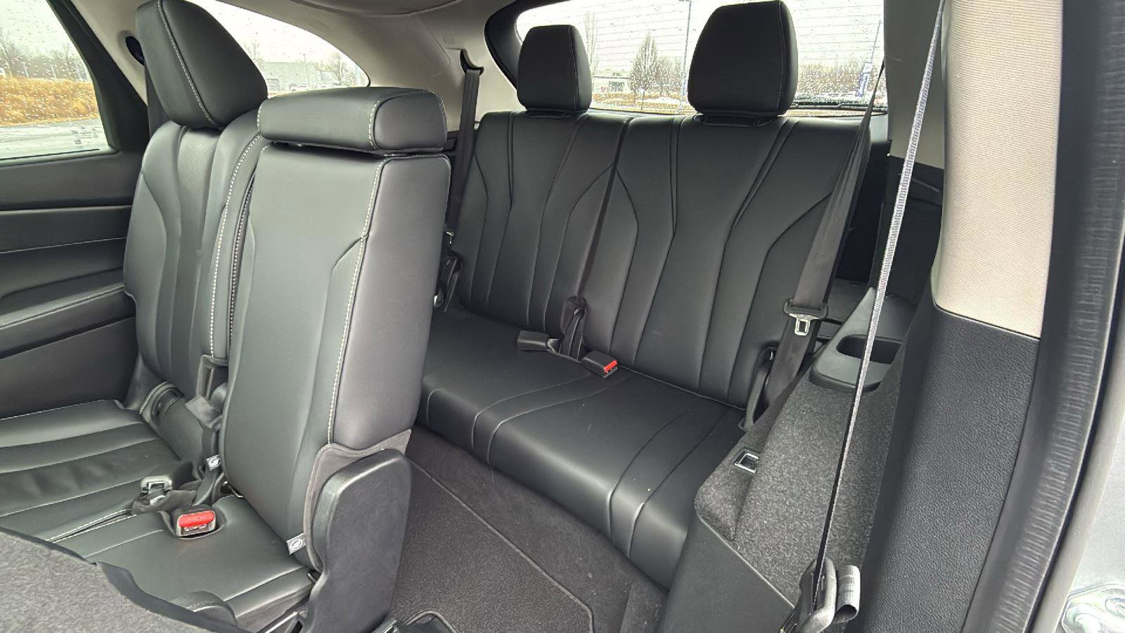 Used 2023 Acura MDX SH-AWD w/ Technology Package image 25