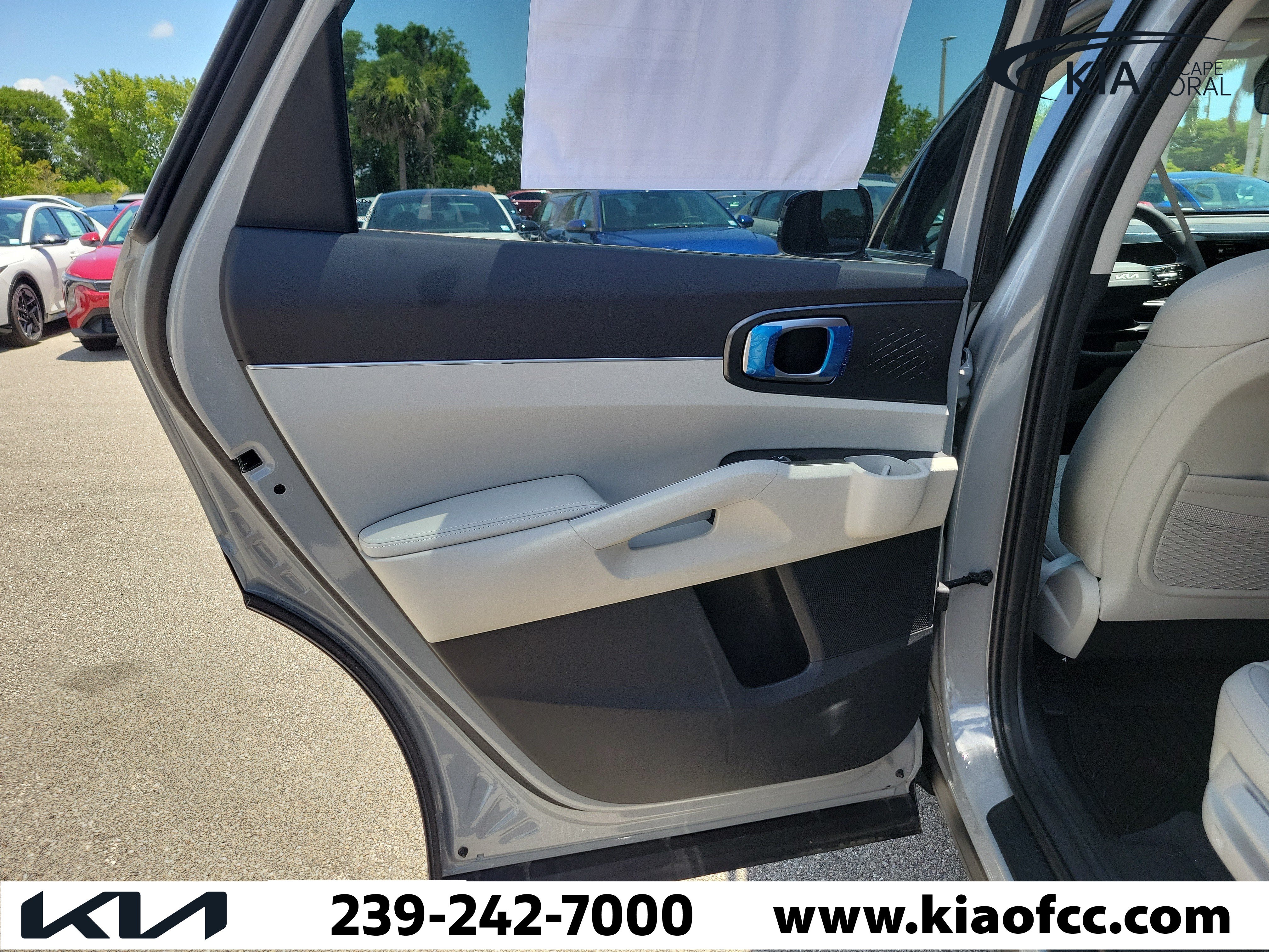 New 2026 Kia Sorento S w/ S Panoramic Sunroof Package FWD image 13