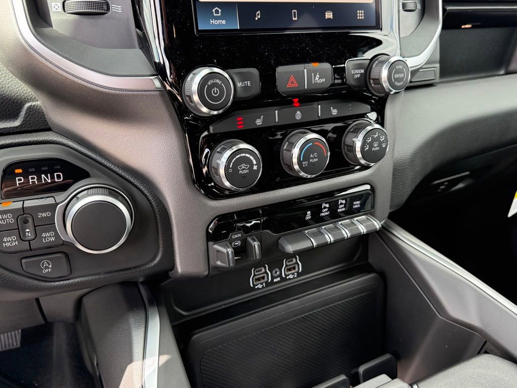 New 2026 RAM 1500 Big Horn w/ Night Edition image 23