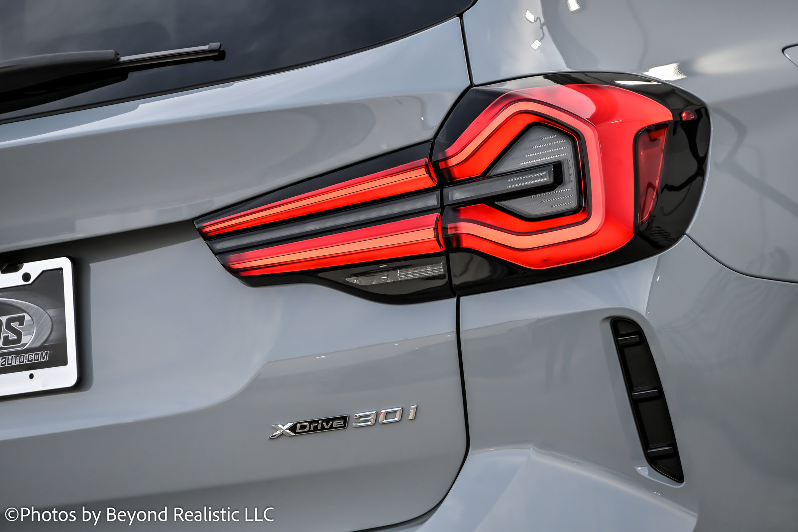 Used 2024 BMW X3 xDrive30i w/ M Sport Package image 16