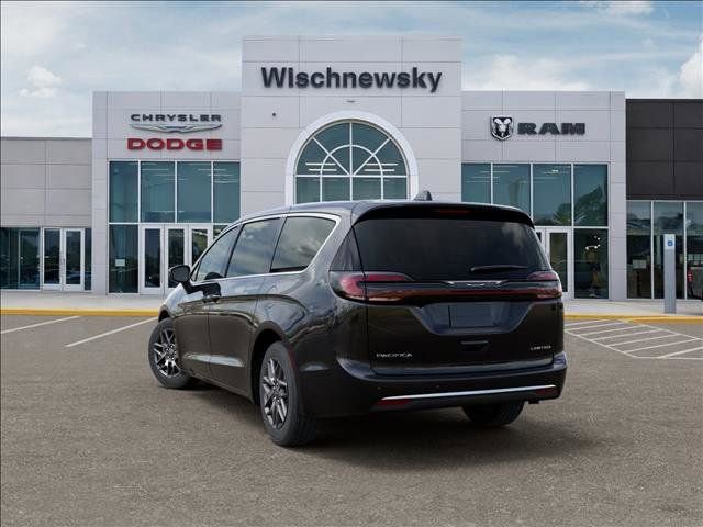 New 2027 Chrysler Pacifica Select FWD image 3