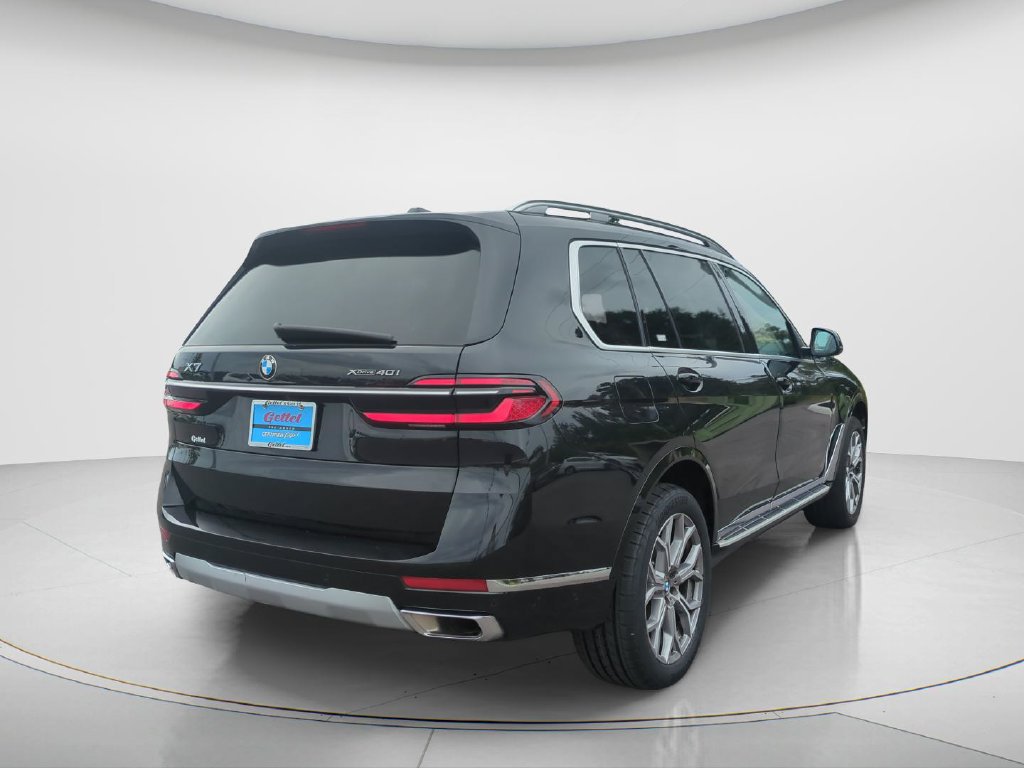 Used 2026 BMW X7 xDrive40i AWD/4WD image 5