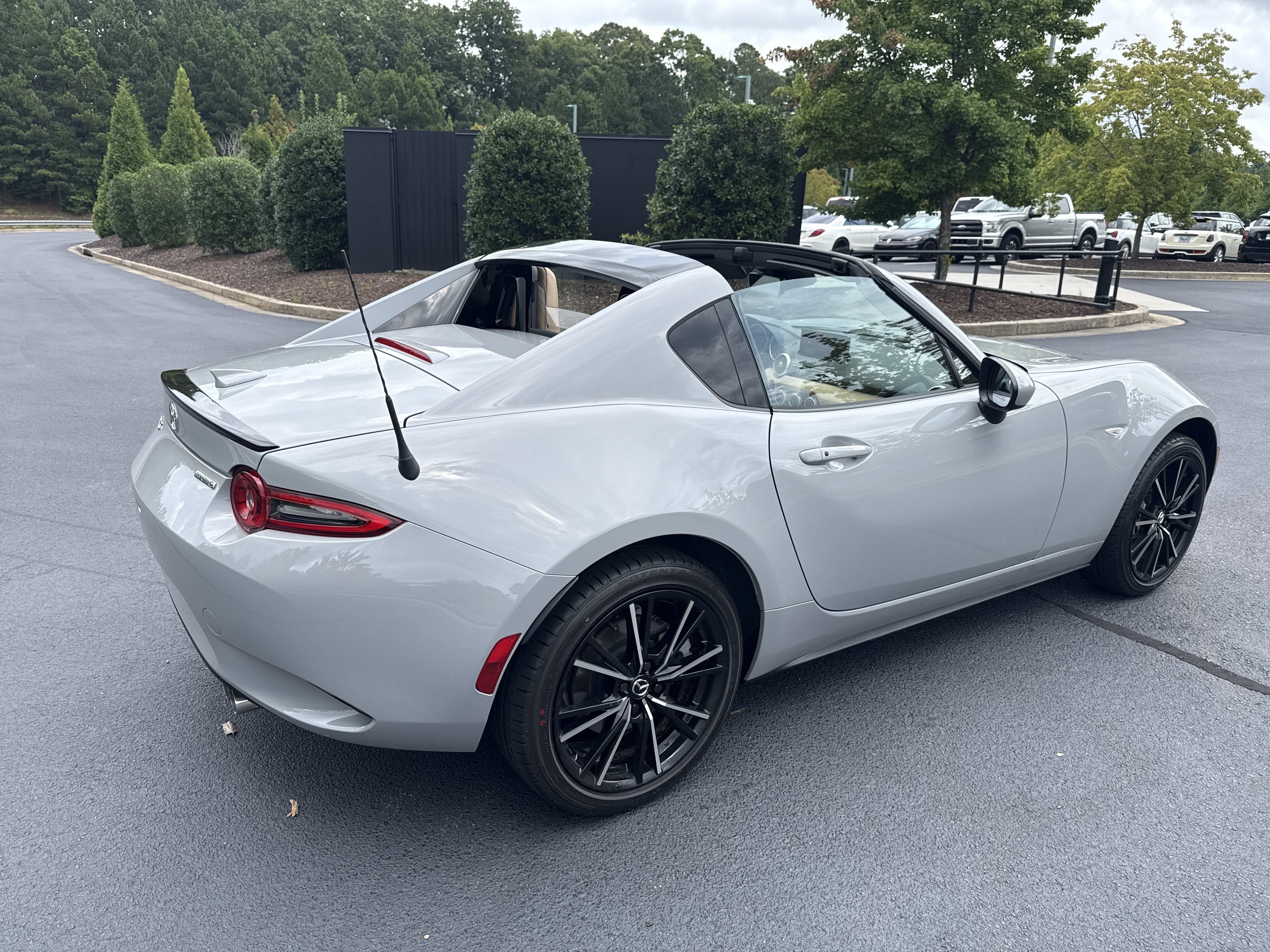 Used 2026 MAZDA MX-5 Miata RF Grand Touring RWD image 10