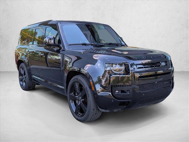 Certified 2023 Land Rover Defender 130 X-Dynamic SE image 3