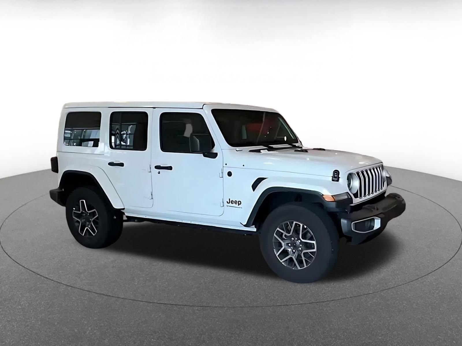 Used 2025 Jeep Wrangler Unlimited Sahara AWD/4WD image 2