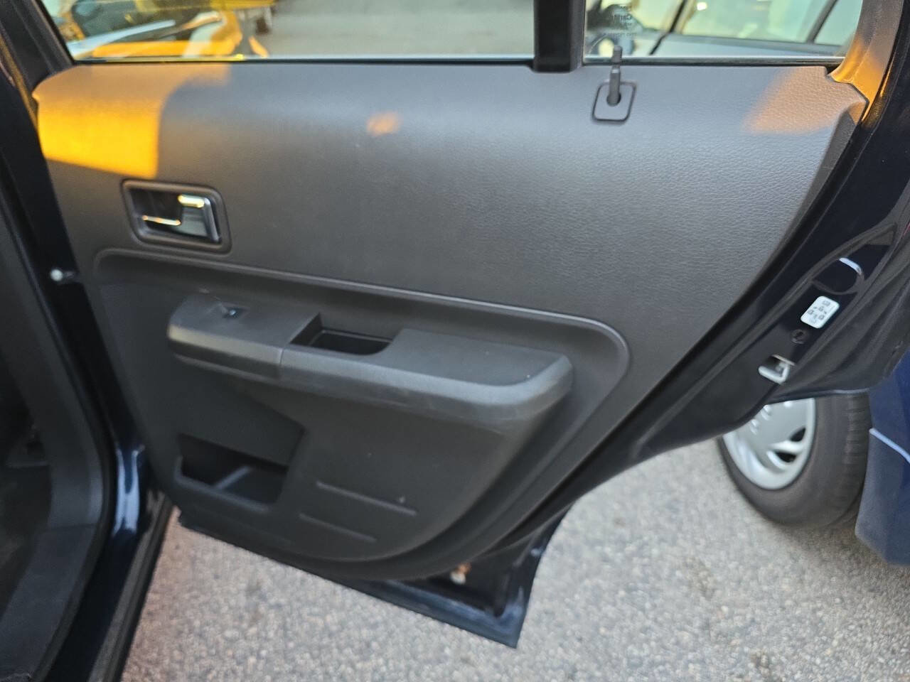 Used 2009 Ford Edge Limited image 23