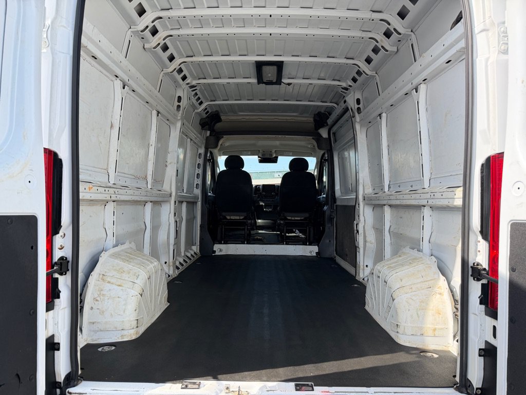 Used 2023 RAM ProMaster 2500 FWD image 24
