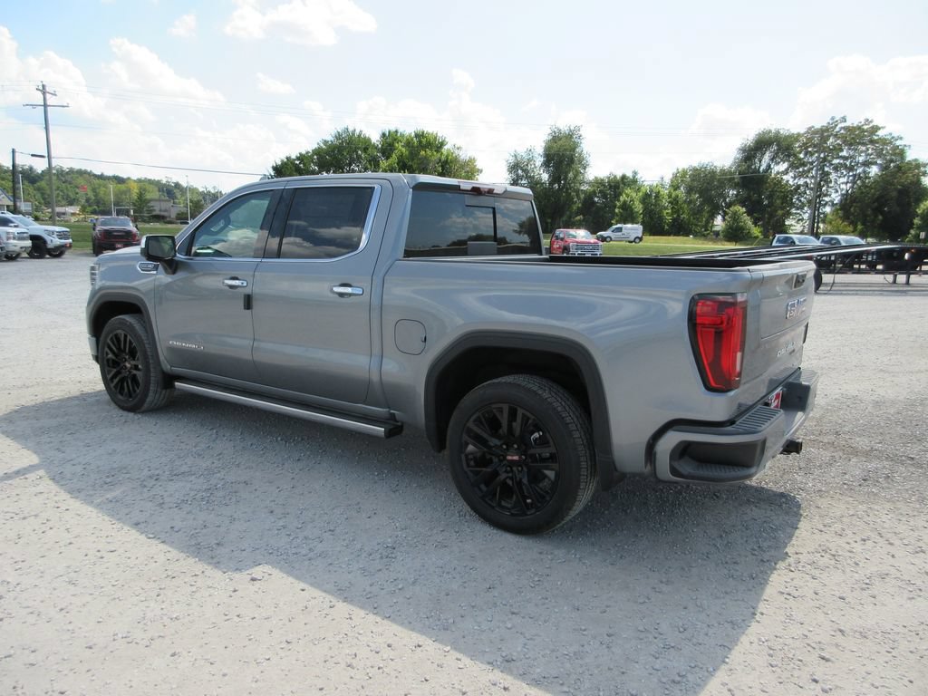 New 2026 GMC Sierra 1500 Denali w/ Denali Reserve Package AWD/4WD image 10