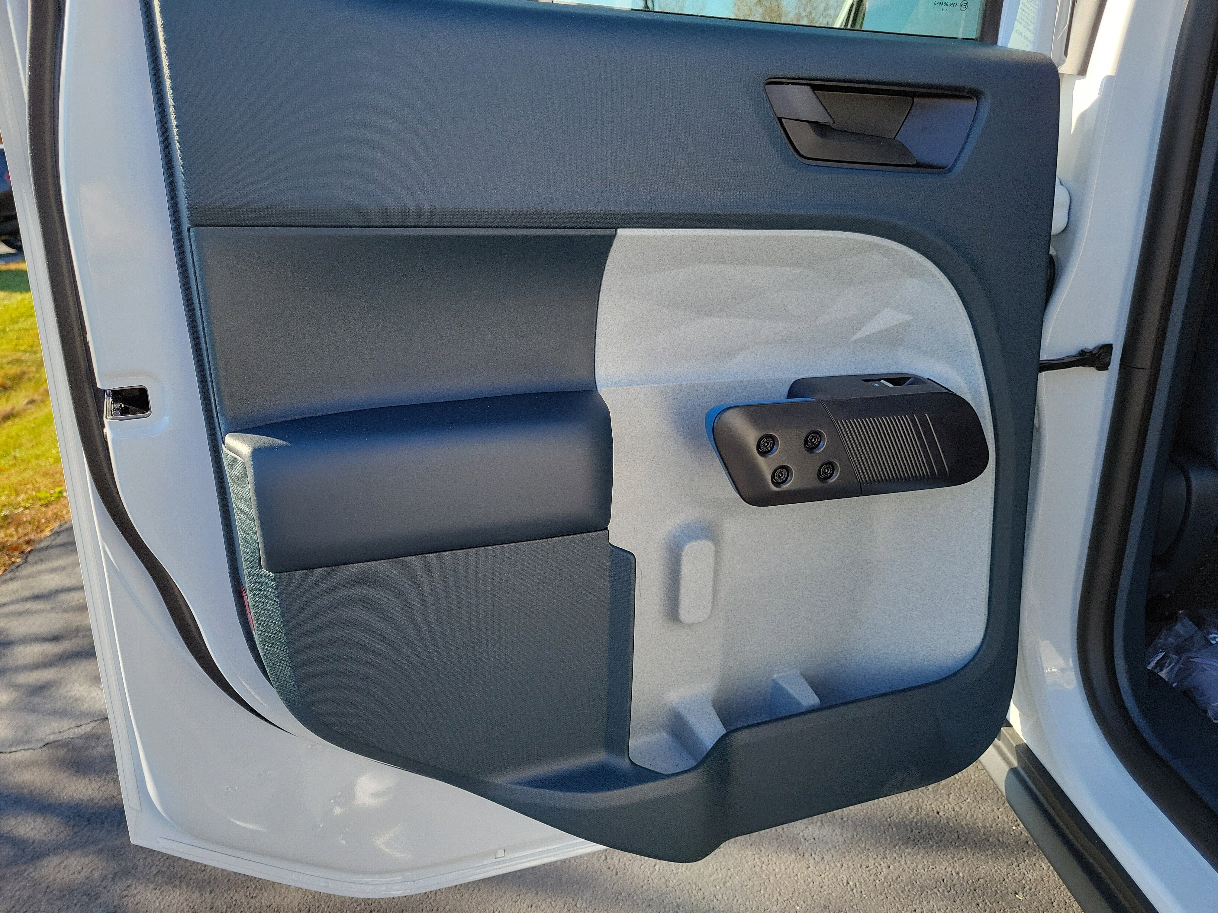 New 2025 Ford Maverick XLT w/ Equipment Group 302A image 8