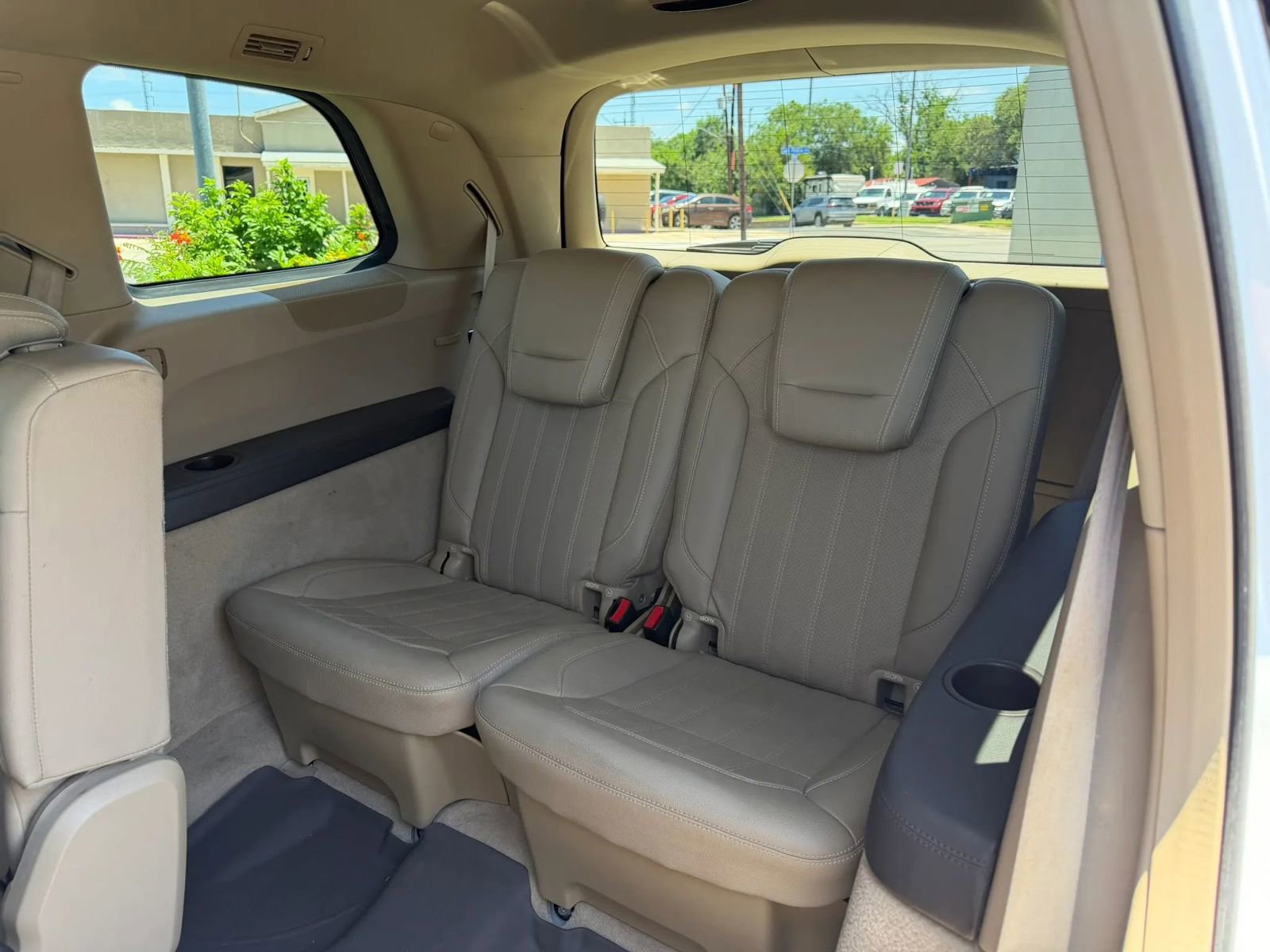 Used 2016 Mercedes-Benz GL 450 4MATIC image 7