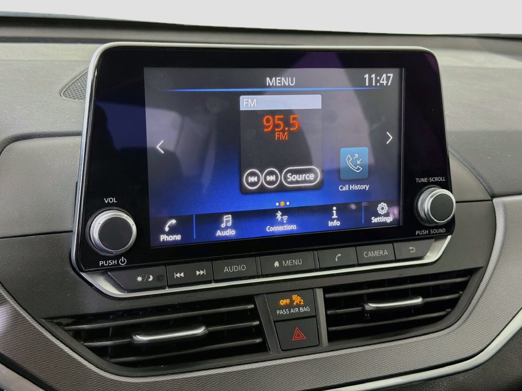 Used 2024 Nissan Altima 2.5 SR FWD image 31
