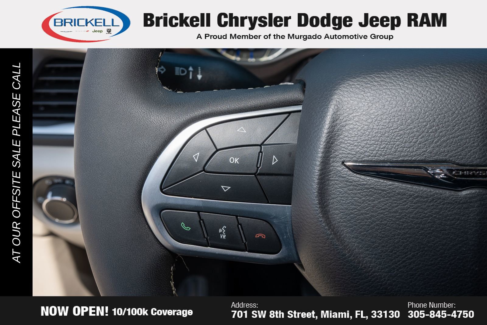 Used 2023 Chrysler Voyager LX image 25