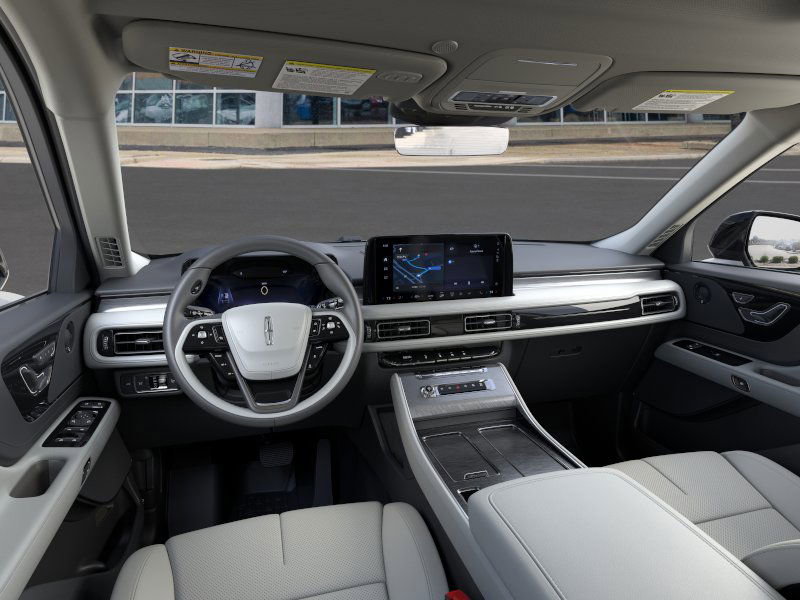New 2026 Lincoln Aviator AWD image 9