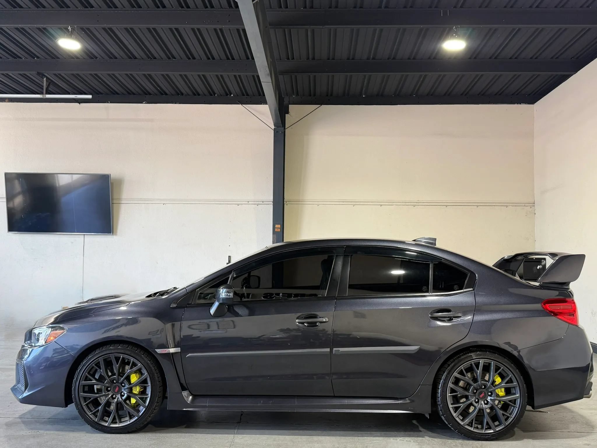 Used 2019 Subaru WRX STI AWD/4WD image 5