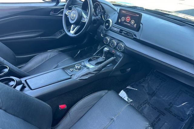 Used 2020 MAZDA MX-5 Miata Grand Touring RWD image 17