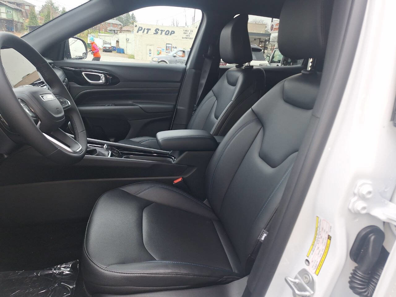 New 2026 Jeep Compass Limited image 14