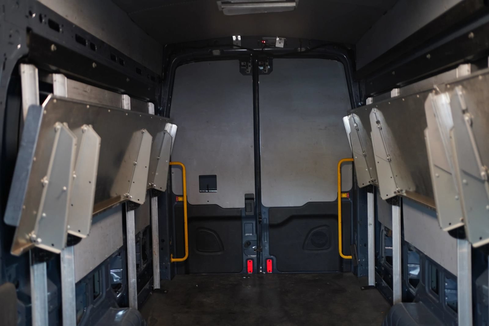 Used 2020 Ford Transit 250 148 High Roof Extended RWD image 15