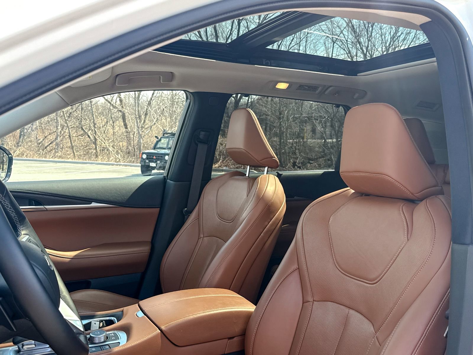 Used 2024 INFINITI QX60 Sensory w/ Vision Package image 23
