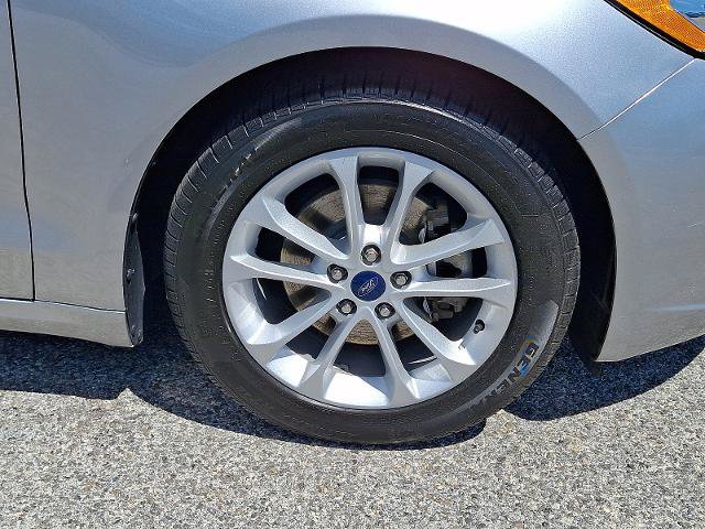 Certified 2020 Ford Fusion SE FWD image 8
